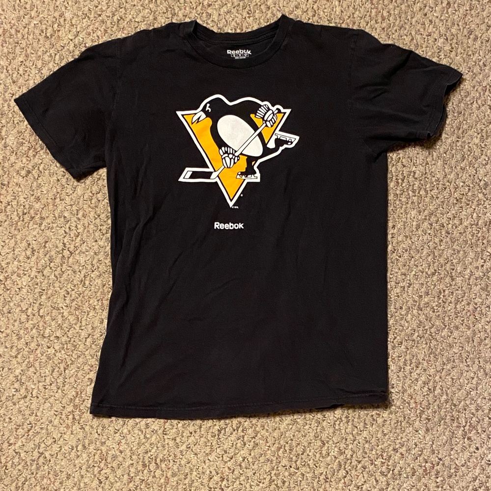 Black Reebok Penguins T shirt